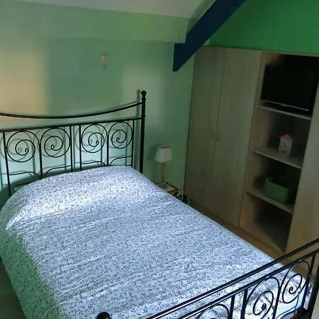 Gite De La Conciergerie Du Cheval Blanc Holiday home Luttre